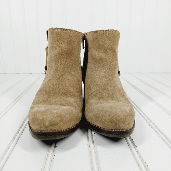 White Mountain Havana Taupe Tan Suede Leather Side Fringe Ankle Boots E990 - Picture 3 of 12